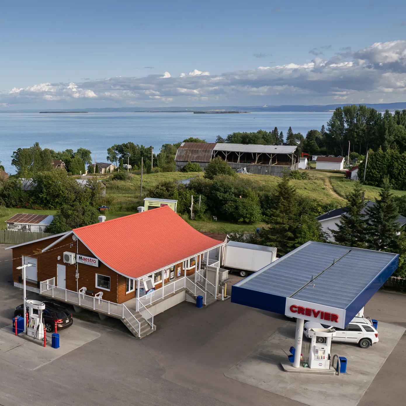 Vue extérieur du Dépanneur Ilnu Gaz