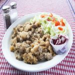 Assiette de tourtière fait par Restaurant La Bonne Cuisine