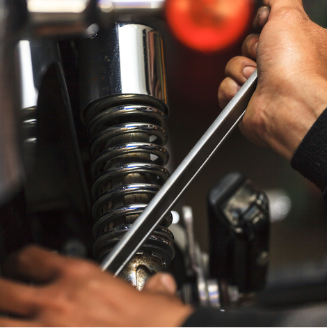 Réparation de chock effectuée par Sport Gilbert 2.0, service de réparation spécialisé.