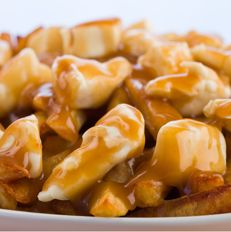Restaurant-Chez-Jozanne-Image-Poutine-Carroussel_01
