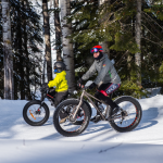 Image gens en fat bike au Club Tobo Ski Saint-Félicien