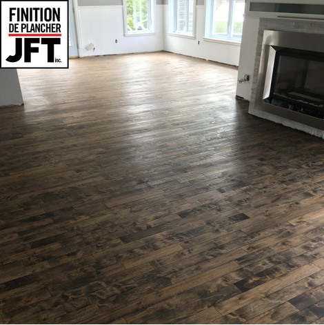 Photo Finition de Planchers JFT - Carrousel