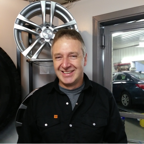 Alain Grenier copropriétaire de Garage Total Alignement