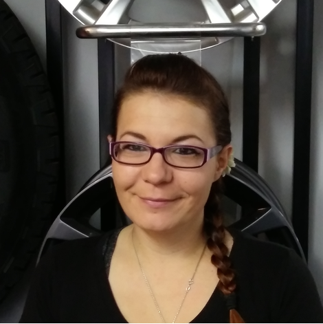 Kim Deschênes copropriétaire de Garage Total Alignement