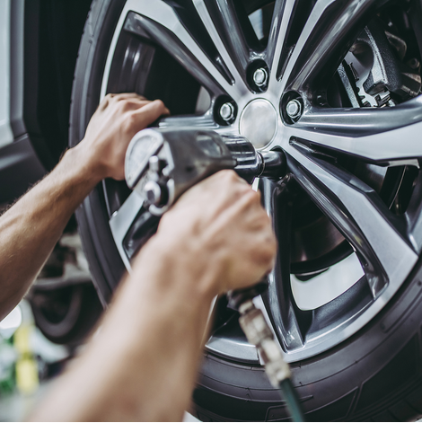Vente, pose et balancement de pneus – service Garage Total Alignement
